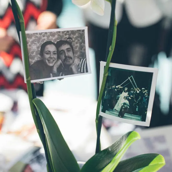 Bouquet artigianale per anniversario di matrimonio realizzato a mano in fiori di seta