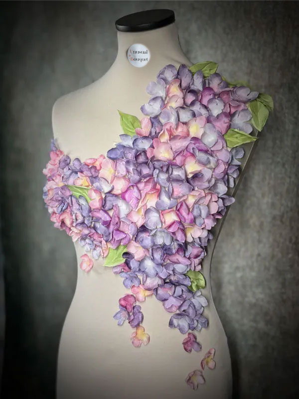 abito-da-sposa_4Fiori di seta per abito da sposa artigianali fatti a mano - Unusual Bouquet